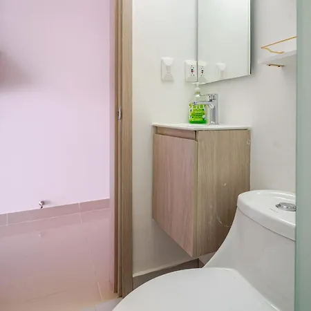 Apartamento Duplex moderno con piscina a pasos del mar *